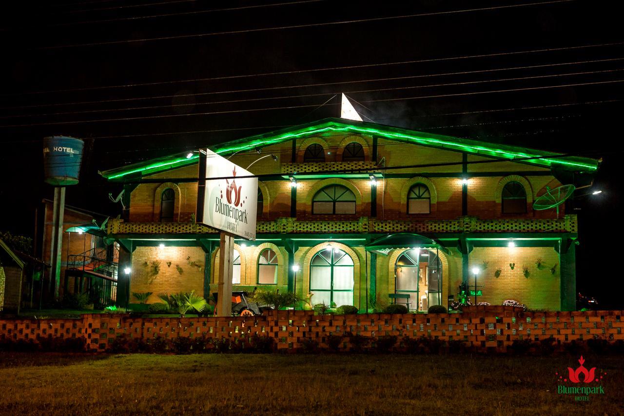 Rio Negro  Hotel Blumenpark מראה חיצוני תמונה